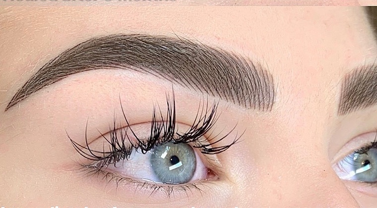 Home Eyelash extension course